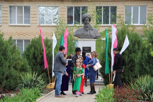 В ставрополе отпраздновали юбилей туркменского поэта Махтумкули Фраги