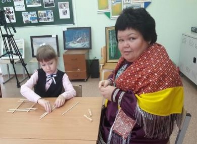 Знакомство с художественными традициями обских угров для детей Нефтеюганского района Югры
