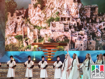 Ансамбль танца Дагестана «Лезгинка» принял участие в открытии фестиваля культуры и спорта в Грозном