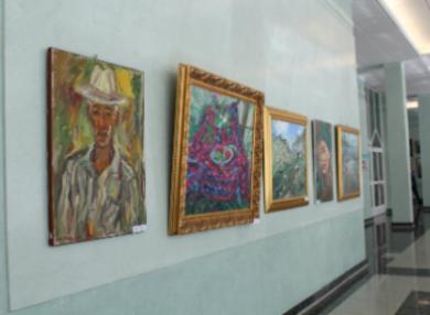 В Государственной Думе России открылась выставка художников Дагестана 