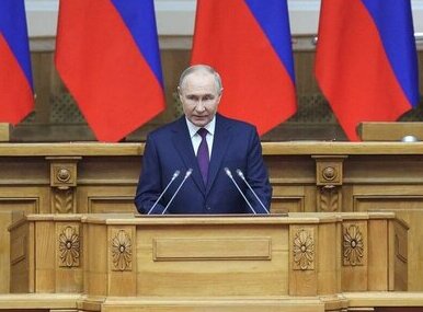 Путин призвал законодателей уделить внимание вопросам межнационального согласия