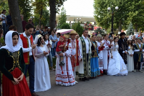 День Дружбы народов: Белорусский колорит праздника