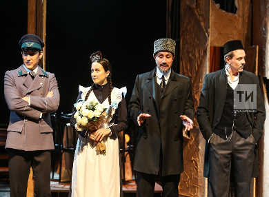 Спектакль «Без ветрил» завершил гастроли Театра имени Г. Камала в Москве