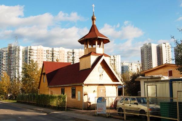 В храме апостола Фомы на Кантемировской прошла Татарская секция Рождественских чтений