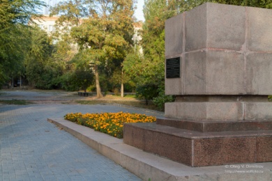 В сквере им. 8 марта города Волгограда появится памятник расстрелянным здесь евреям