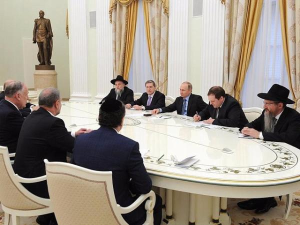 Президент России Владимир Путин отметил вклад российских евреев во внутриполитическую стабилизацию страны